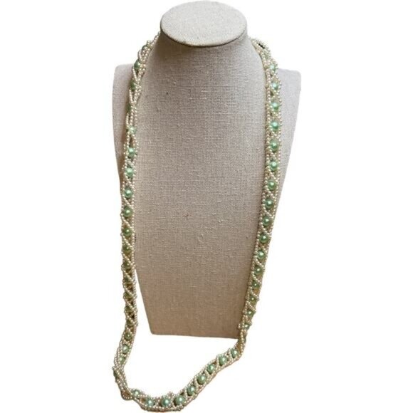 Handmade Multilayer Green & White Beaded Necklace For Women - Picture 1 of 4